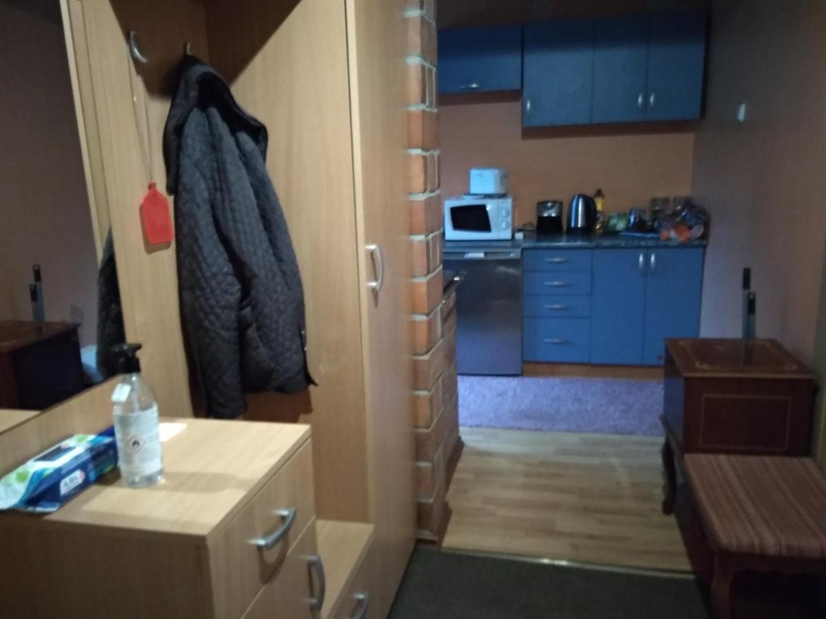 Rogosi Kuelaliskorter Ruusmäe Exterior foto